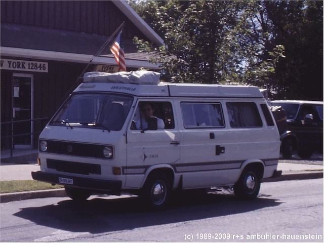 Unser VW Bus Camper genannt "Joker" bzw. "Jogi"