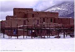 Indianersiedlung in Taos Pueblo