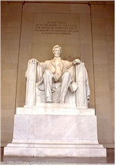 Abraham Lincoln im Lincoln Memorial in Washington D.C.