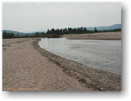 [ durchfluss durch sandbank der south harbour beach im cape breton NP ]