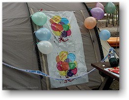 [ unser zelt, dekoriert fr katrins geburtstag ]