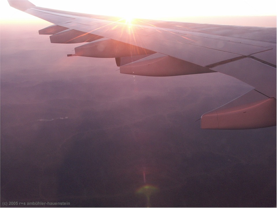 [ flug wien - tokyo: sonnenaufgang ber china ]
