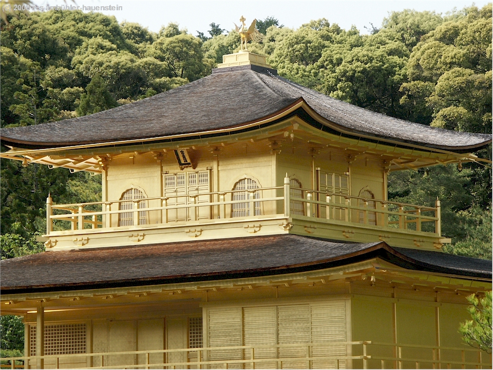 [ kyoto: nahaufnahme des kinkaku-ji (goldtempel) ]