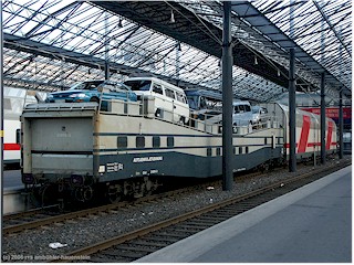 [ VR autozug - offener und geschlossener waggon ]