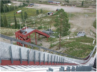 [ mickeltemplet: blick von der grssten sprungschanze ]