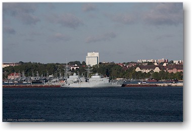berseehafen und olympia-gebude in kiel, D