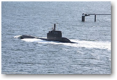 deutsches U-boot im berseehafen kiel, D