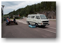unser VW bus auf dem rastplats tossebergsklaetten bei torsby