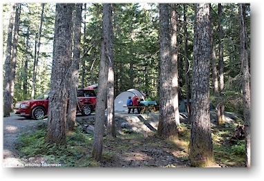 unsere zelte auf dem whistler RV park and campground