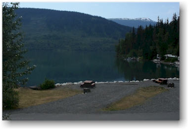 mittagsrast am meziadin lake, CAN