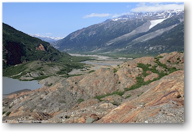 blick auf den bowser river beim ende der granduc mill road in steward, CAN