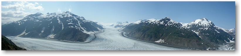panorama des salmon glacier bei steward, CAN