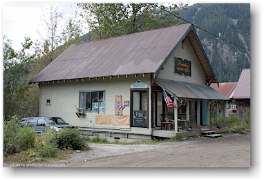 souvenier shop in hyder, alaska, USA