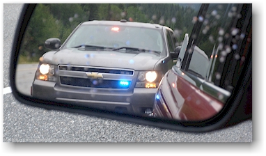 polizeiwagen auf dem highway 16 bei tete jaune cache in british columbia (BC), CAN