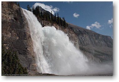 emperor falls im mount robson provincial park, CAN