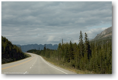 fahrt ber den vermilion pass, CAN