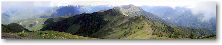panorama vom idaho peak richtung osten mit selkirk peak, CAN