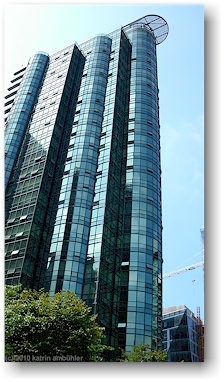 moderner glasturm in vancouver, CAN