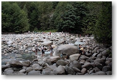 lynn creek im lynn canyon park bei vancouver, CAN
