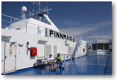 mathias und susanne an bord der faehre finnmaid