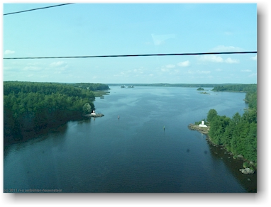 blick von der eisenbahnbruecke auf den meeresarm vyborgskij zaliv kurz vor vyborg, RU