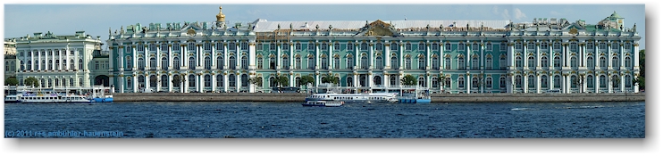 panorama-blick von der peter-paul-festung auf der insel zayachii ostrov auf den winterpalast (zimniy dvorets) in sankt petersburg, RU