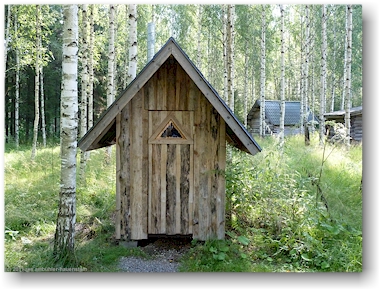 WC-haeuschen auf dem campingplatz oravanpesaet bei sulkava, FI