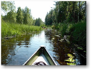 auf dem fluss polvijoki, teil der eichhoernchen-route (oravareitti) zwischen juva und sulkava, FI