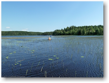 auf dem see souru, teil der eichhoernchen-route (oravareitti) zwischen juva und sulkava, FI