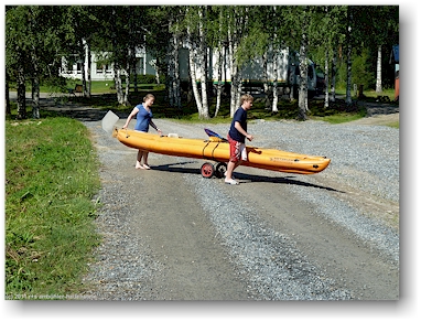 portage um die viitakoski stromschnellen und die alte muehle auf der eichhoernchen-route (oravareitti) zwischen juva und sulkava, FI