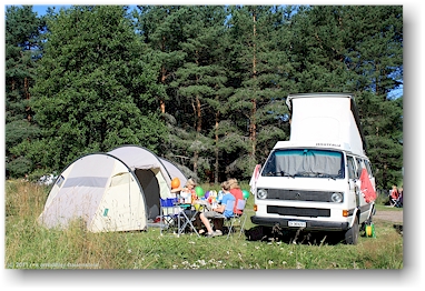 fruehstueck an katrins geburtstag auf dem campingplatz oittaa bei espoo, FI