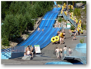 riesen-rutschbahn im wasserpark serena bei lahnus, FI