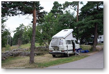unser VW-bus auf dem campingplatz naantali, FI