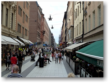 drottninggatan, einkaufsstrasse im zentrum von stockholm, SE