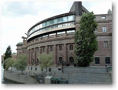 auffaelliger dachstock am riksdagshuset (reichstagsgebaeude) in stockholm, SE