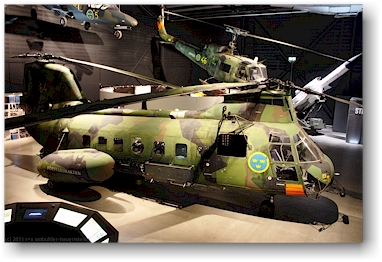 helikopter HKP 4 - Boeing Vertol 107 im flygvapenmuseum (luftwaffenmuseum) bei linkoeping, SE