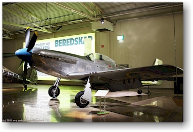 J 26 - North American P-51D Mustang im flygvapenmuseum (luftwaffenmuseum) bei linkoeping, SE