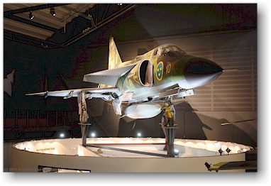 Saab 37 Viggen im flygvapenmuseum (luftwaffenmuseum) bei linkoeping, SE