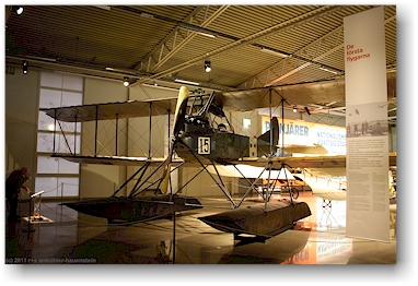 wasserflugzeug Thulin G im flygvapenmuseum (luftwaffenmuseum) bei linkoeping, SE