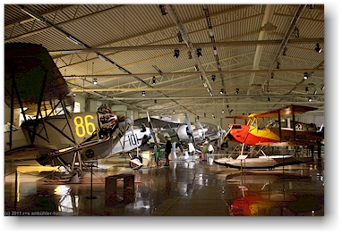 ausstellungshalle des flygvapenmuseum (luftwaffenmuseum) bei linkoeping, SE