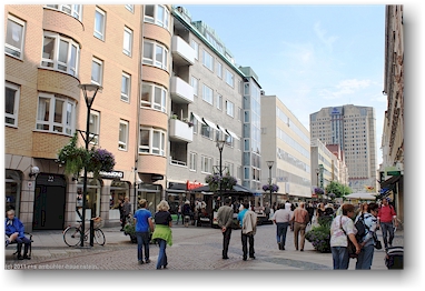 autofreie ladenstrasse im stadtzentrum von malmoe, SE