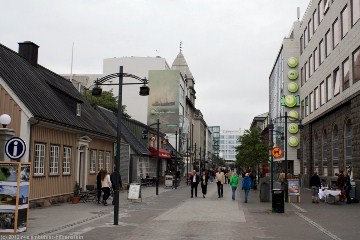 fussgaengerzone im stadtzentrum von reykjavik