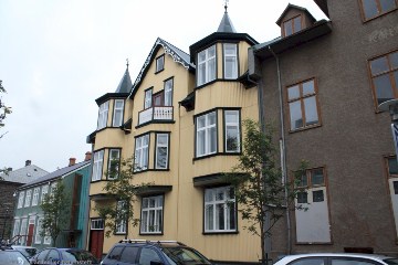 wohnhaeuser in reykjavik