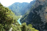 blick auf den verdon vom aussichtspunkt bellevue du galetas.