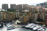 port de fontvieille und place des oliviers.