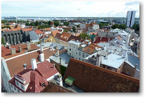 aussicht vom rathausturm in tallinn richtung nordosten