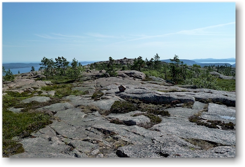 gipfel des slattdalsberget im skuleskogens nationalpark