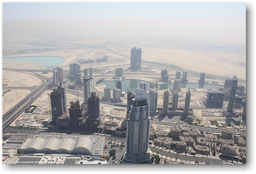 blick vom burj khalifa in dubai richtung sueden