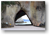 cathedral cove (whanganuia hei) im cathedral cove recreation reserve