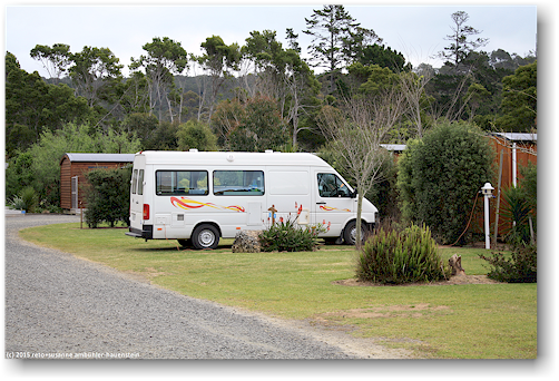 unser campervan auf dem hot water beach top 10 holiday park
